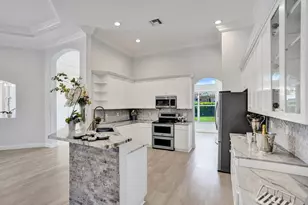 2933 E Fontana Ct, Royal Palm Beach, FL 33411 - Photo 100