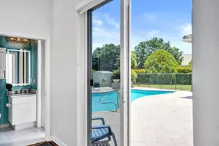 2933 E Fontana Ct, Royal Palm Beach, FL 33411 - Photo 92
