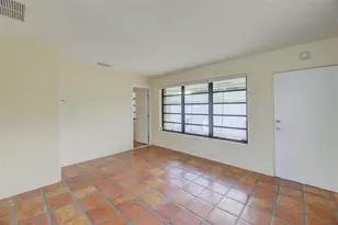 805 NE 40th St, Oakland Park, FL 33334 - Photo 6