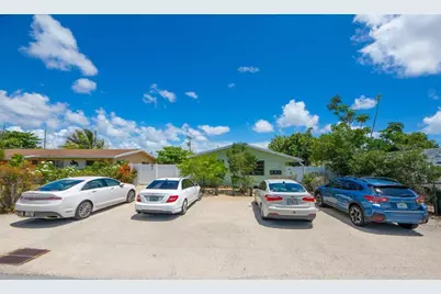 805 NE 40th Street #1-3, Oakland Park, FL 33334 - Photo 30