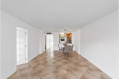 113 Royal Park Drive #1H, Oakland Park, FL 33309 - Photo 8