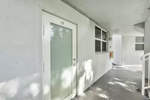 113 Royal Pk Dr, Oakland Park, FL 33309 - Photo 24