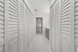 8157 Springtree Rd, Boca Raton, FL 33496 - Photo 14