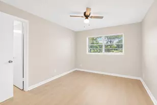 4967 NW 95th Ave, Sunrise, FL 33351 - Photo 14