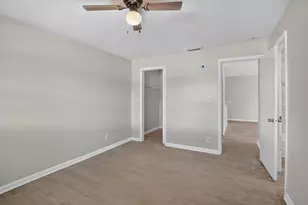 4967 NW 95th Ave, Sunrise, FL 33351 - Photo 10
