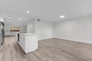 7864 NW 12th St, Plantation, FL 33322 - Photo 2