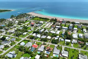 307 Granada St, Fort Pierce, FL 34949 - Photo 4