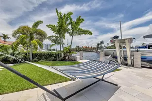 2005 N Riverside Dr, Pompano Beach, FL 33062 - Photo 10