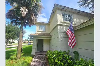 1919 Newport Isles Boulevard, Port Saint Lucie, FL 34953 - Photo 4