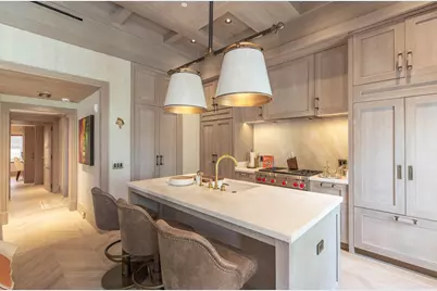 236 Phipps Plaza #202, Palm Beach, FL 33480 - Photo 12
