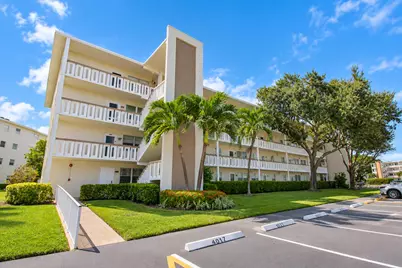 2012 Ashby C #2012, Deerfield Beach, FL 33442 - Photo 2