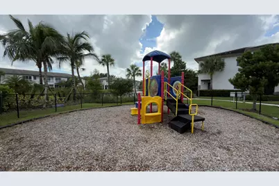 761 Pioneer Way, Royal Palm Beach, FL 33411 - Photo 4