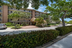 901 Seafarer Cir, Jupiter, FL 33477 - Photo 30
