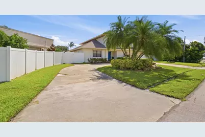 1536 SW Egret Way, Palm City, FL 34990 - Photo 4