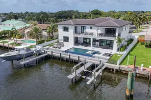 824 Shore Dr, North Palm Beach, FL 33408 - Photo 1