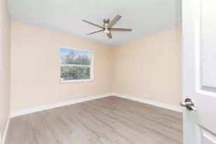 11419 NW 35th St, Coral Springs, FL 33065 - Photo 8