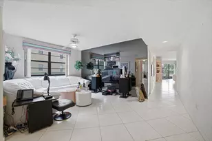 7501 Fairfax Dr, Tamarac, FL 33321 - Photo 18