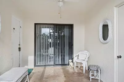 7501 Fairfax Drive, Tamarac, FL 33321 - Photo 8
