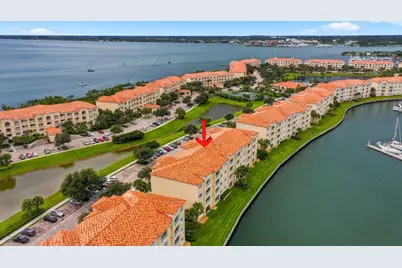 17 Harbour Isle Drive W #304, Fort Pierce, FL 34949 - Photo 1