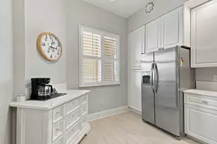 17 Harbour Isle Dr W, Fort Pierce, FL 34949 - Photo 20