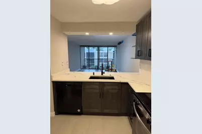 6 Royal Palm Way #304, Boca Raton, FL 33432 - Photo 6