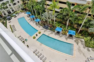 2775 NE 187th St, Aventura, FL 33180 - Photo 10