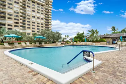 4900 N Ocean Boulevard #1406, Lauderdale by the Sea, FL 33308 - Photo 6