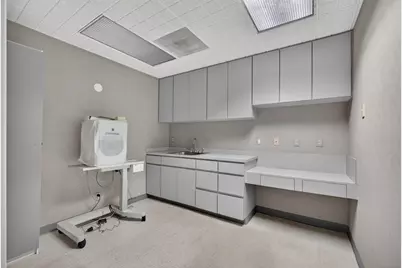 3355 Burns Road #205, Palm Beach Gardens, FL 33410 - Photo 12