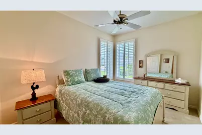 433 N Tangerine Square SW, Vero Beach, FL 32968 - Photo 20