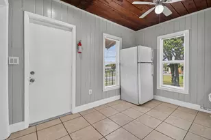 885-887 7th St, West Palm Beach, FL 33401 - Photo 4