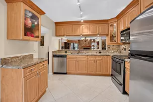 16769 Oakhill Trail, Delray Beach, FL 33484 - Photo 12