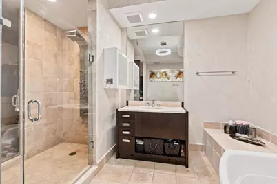 18201 Collins Avenue #3704, Sunny Isles Beach, FL 33160 - Photo 10