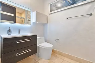 18201 Collins Ave, Sunny Isles Beach, FL 33160 - Photo 26