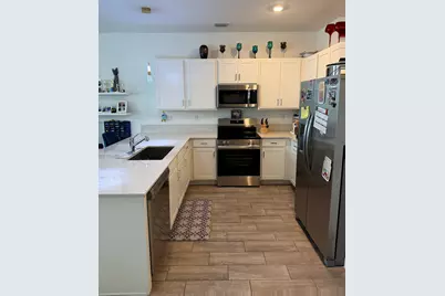 4180 Lagoon Shore Drive, Lake Worth, FL 33467 - Photo 8