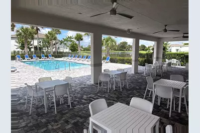4180 Lagoon Shore Drive, Lake Worth, FL 33467 - Photo 26