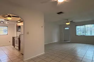 5611 NW 49th Terrace, Tamarac, FL 33319 - Photo 8