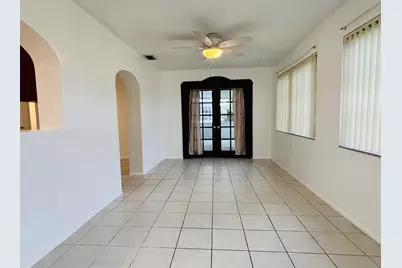 5611 NW 49th Terrace, Tamarac, FL 33319 - Photo 18