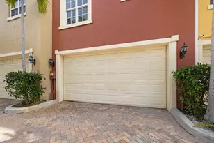 601 S Federal Hwy, Lake Worth, FL 33460 - Photo 2