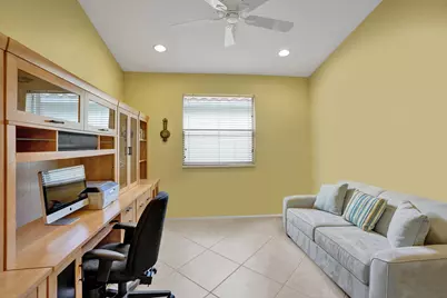 7907 Lando Avenue, Boynton Beach, FL 33437 - Photo 10