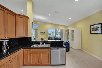 7907 Lando Avenue, Boynton Beach, FL 33437 - Photo 34