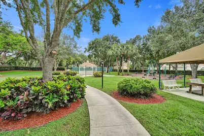 7907 Lando Avenue, Boynton Beach, FL 33437 - Photo 92