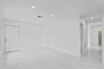 616 S Pine Street #B, Lake Worth, FL 33460 - Photo 4