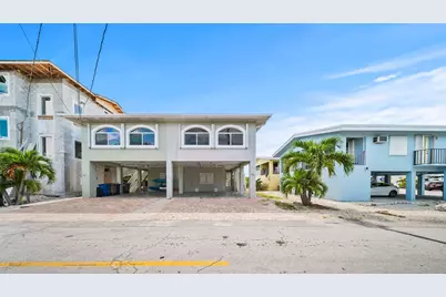 51 Coral Lane, Key Colony Beach, FL  - Photo 32