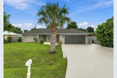 680 SW Colleen Avenue, Port Saint Lucie, FL 34983 - Photo 2