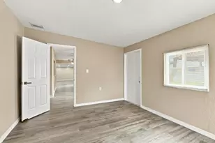 680 SW Colleen Ave, Port Saint Lucie, FL 34983 - Photo 30