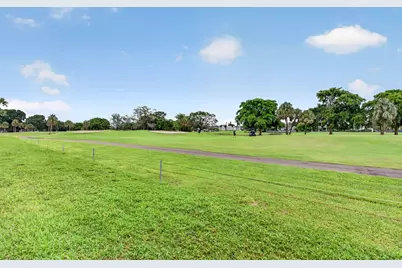 7640 NW 18th Street #105, Margate, FL 33063 - Photo 26