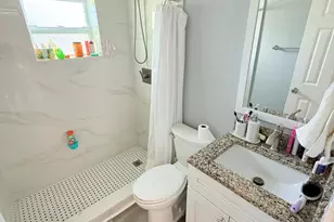 2251 NW 4th St, Pompano Beach, FL 33069 - Photo 12