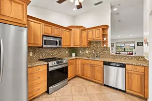 459 Knollwood Ct, Royal Palm Beach, FL 33411 - Photo 2