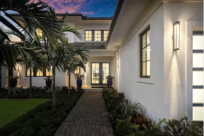 145 Alhambra Place, West Palm Beach, FL 33405 - Photo 2