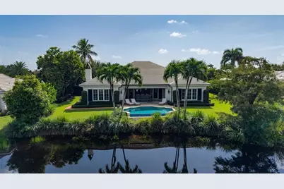 11 Country Road E, Boynton Beach, FL 33436 - Photo 1
